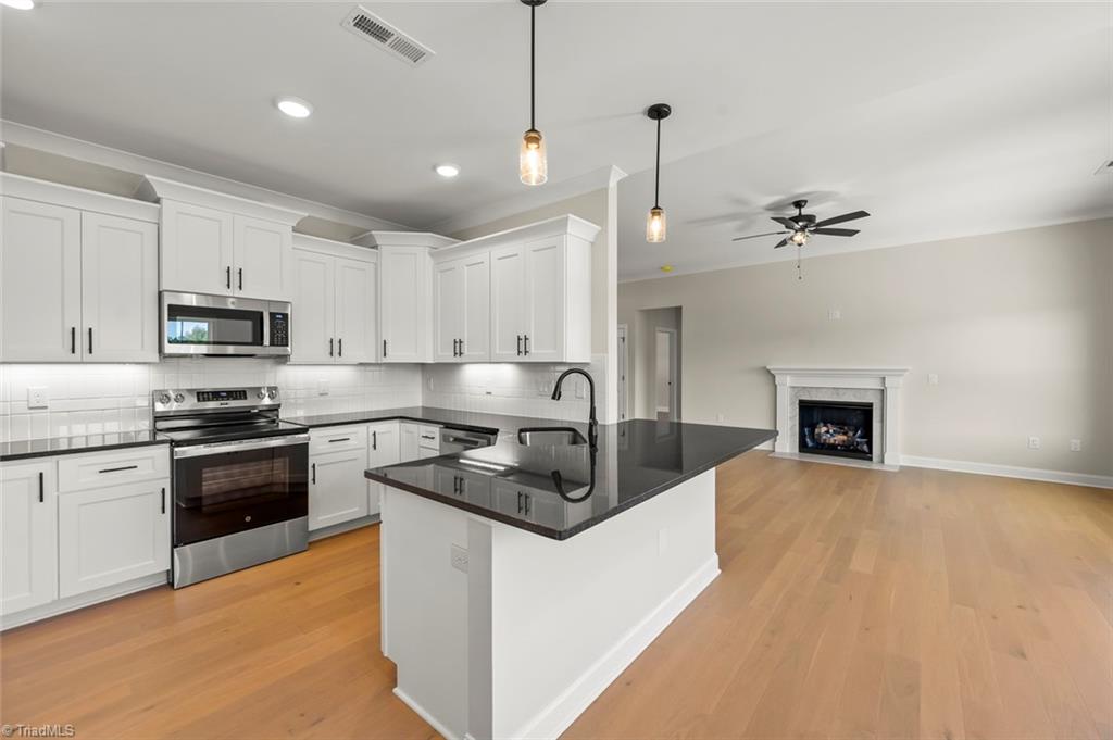 212 Cool Run Property Photo 14