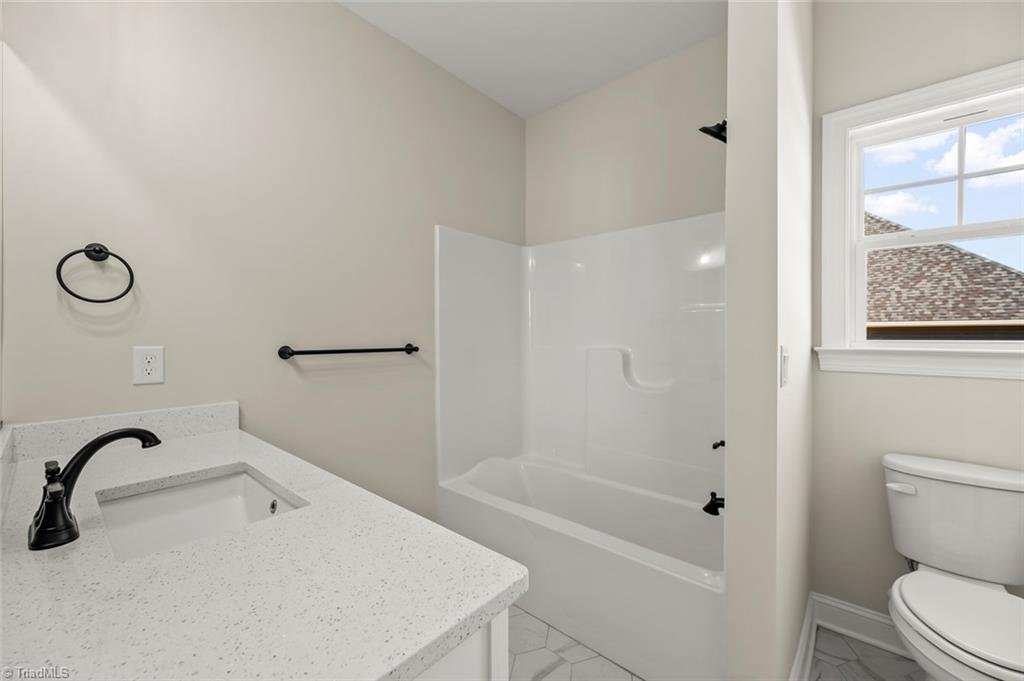 212 Cool Run Property Photo 37