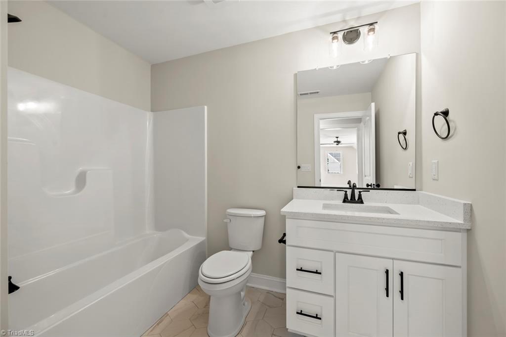 212 Cool Run Property Photo 43
