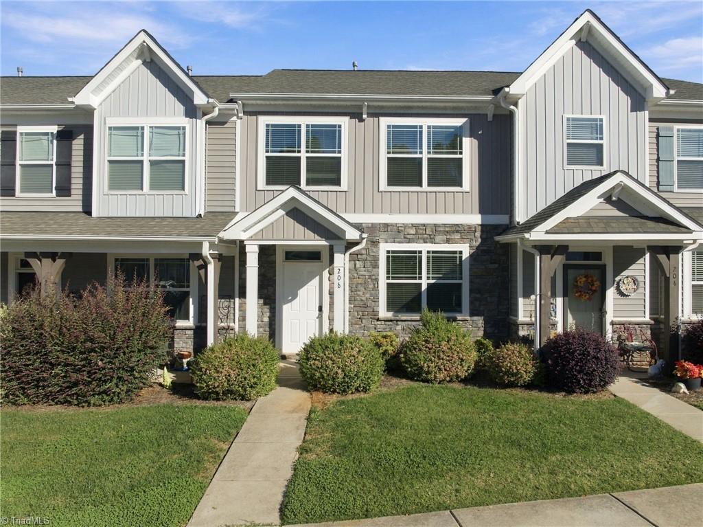 206 Crane Creek Way Property Photo 1
