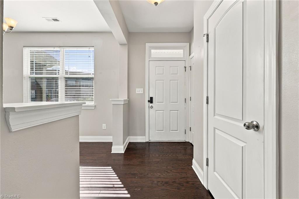 206 Crane Creek Way Property Photo 7