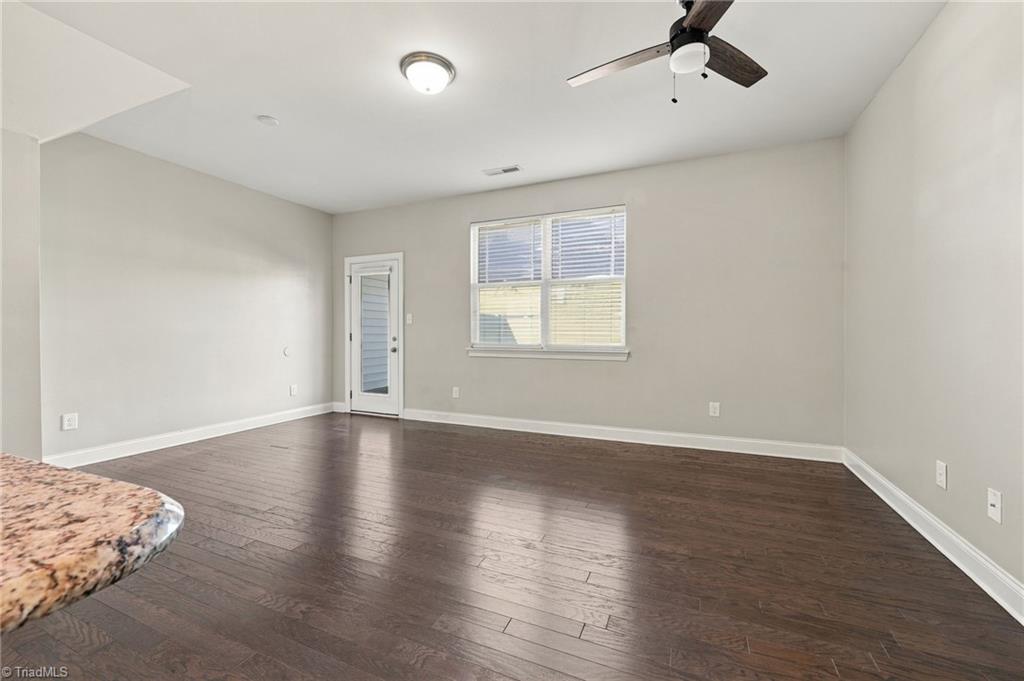 206 Crane Creek Way Property Photo 13