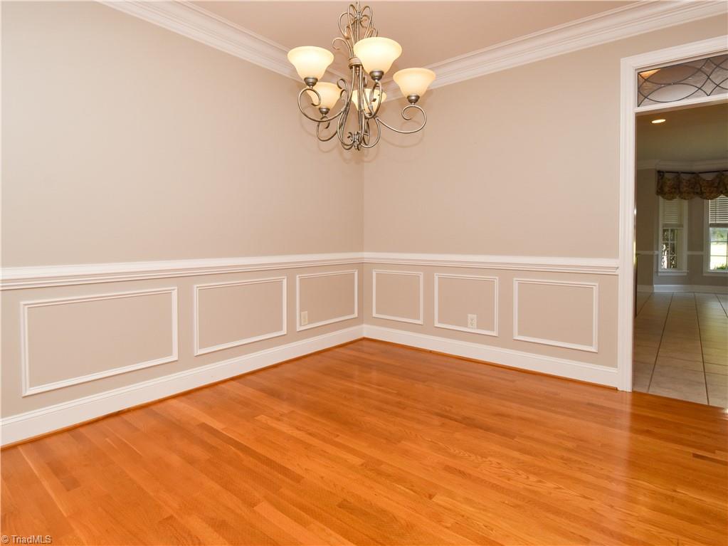 4634 Pebble Lake Drive Property Photo 15