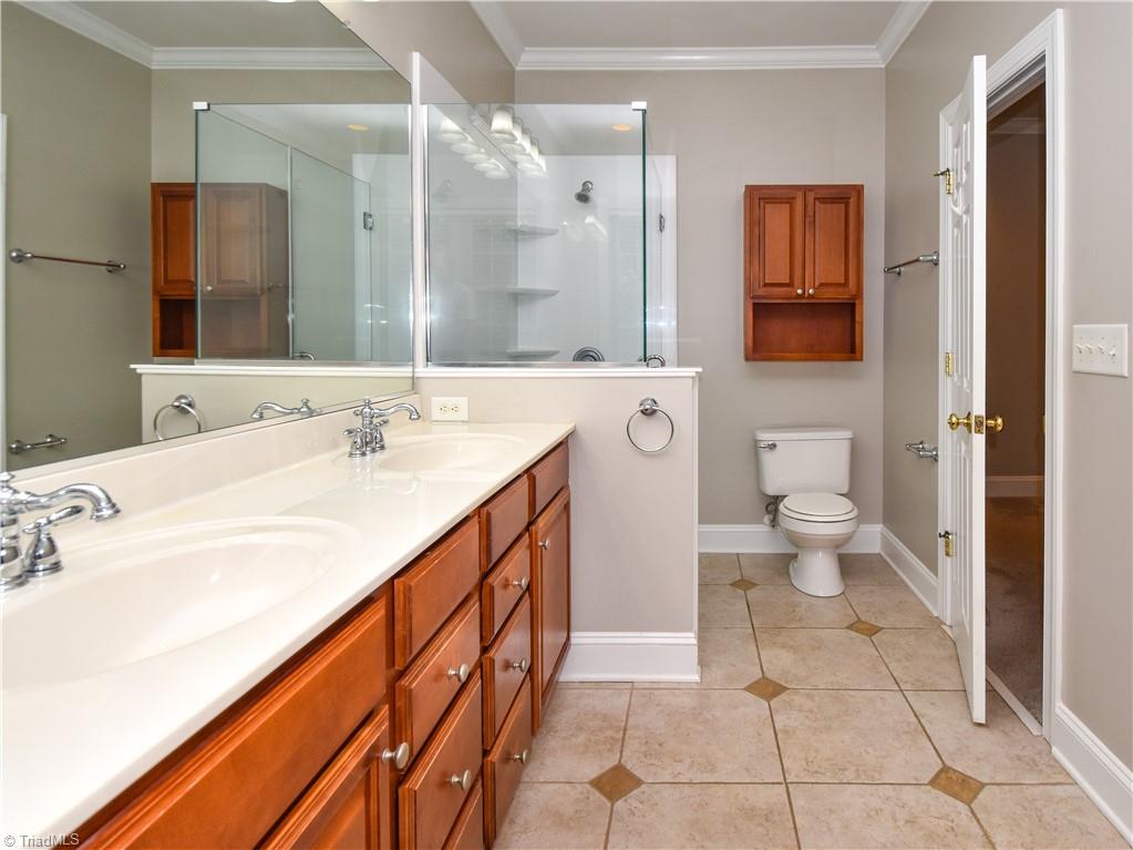 4634 Pebble Lake Drive Property Photo 19