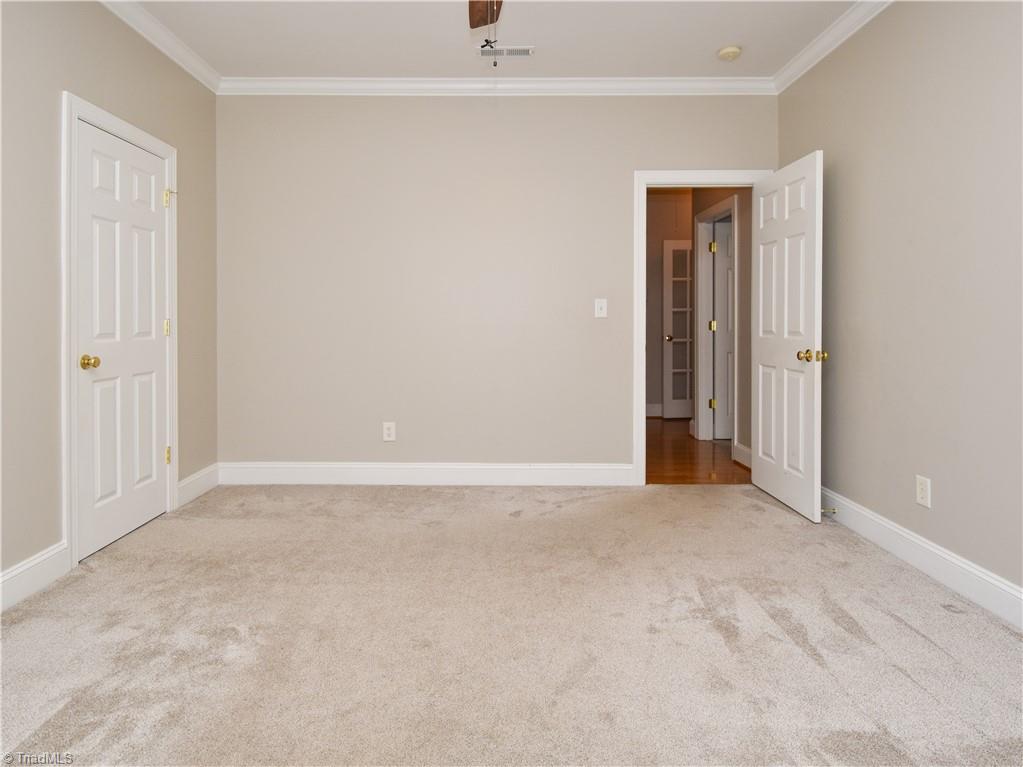 4634 Pebble Lake Drive Property Photo 20