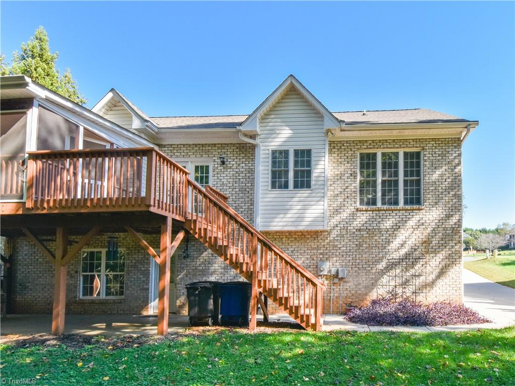 4634 Pebble Lake Drive Property Photo 32