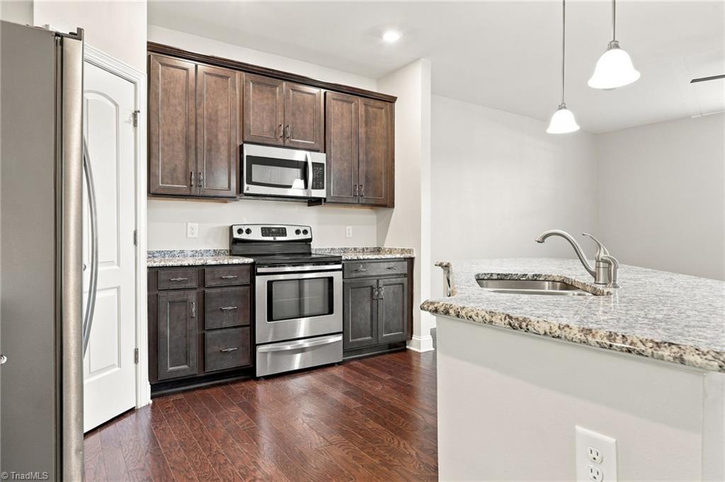 212 Crane Creek Way Property Photo 11