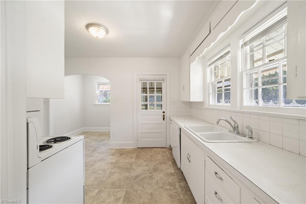 2539 Polo Road Property Photo 10