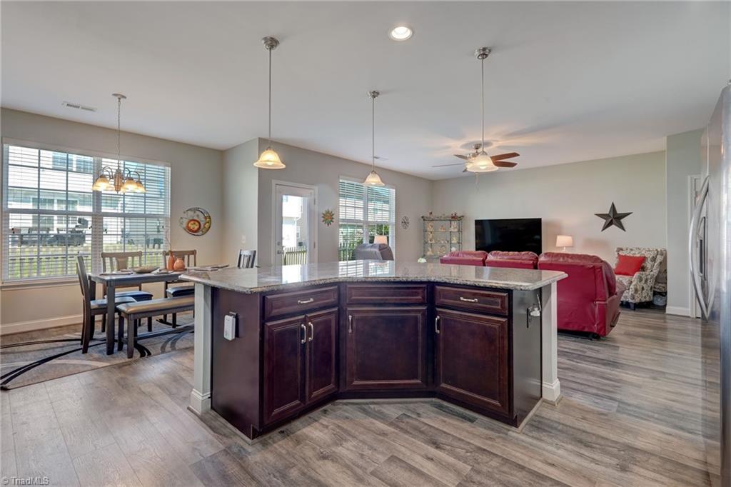 4045 Dunkirk Drive Property Photo 15