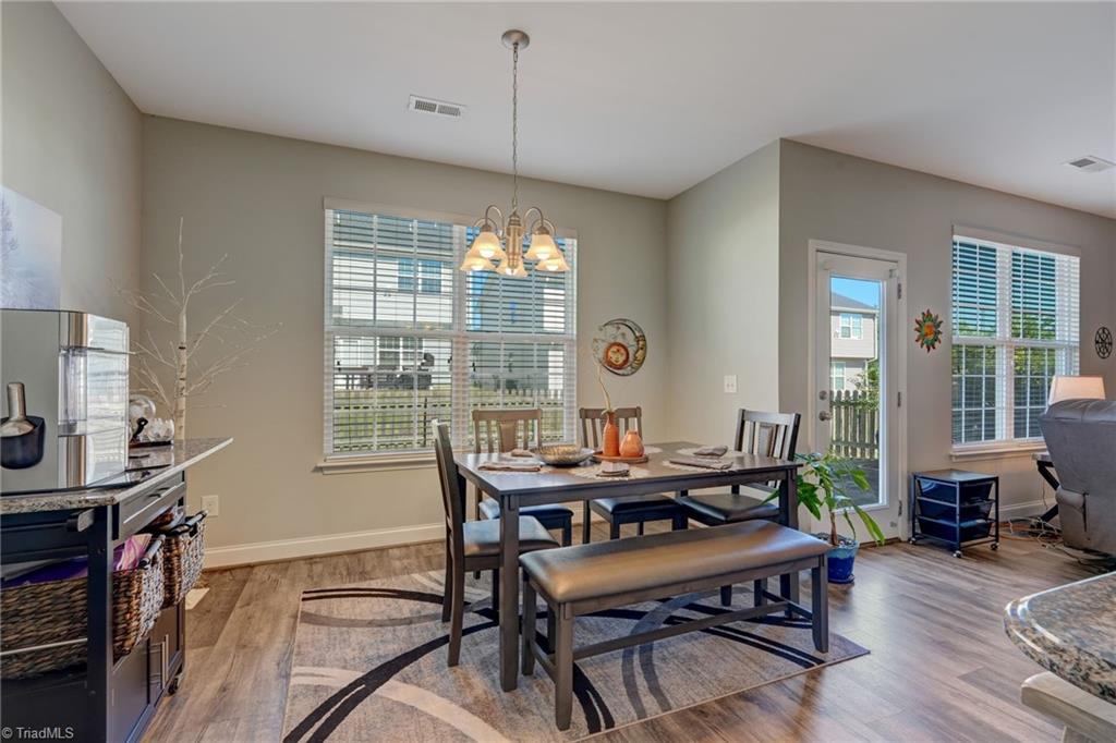 4045 Dunkirk Drive Property Photo 16