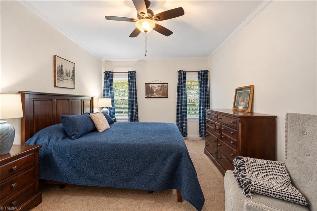 6858 Greenbrook Drive Property Photo 9