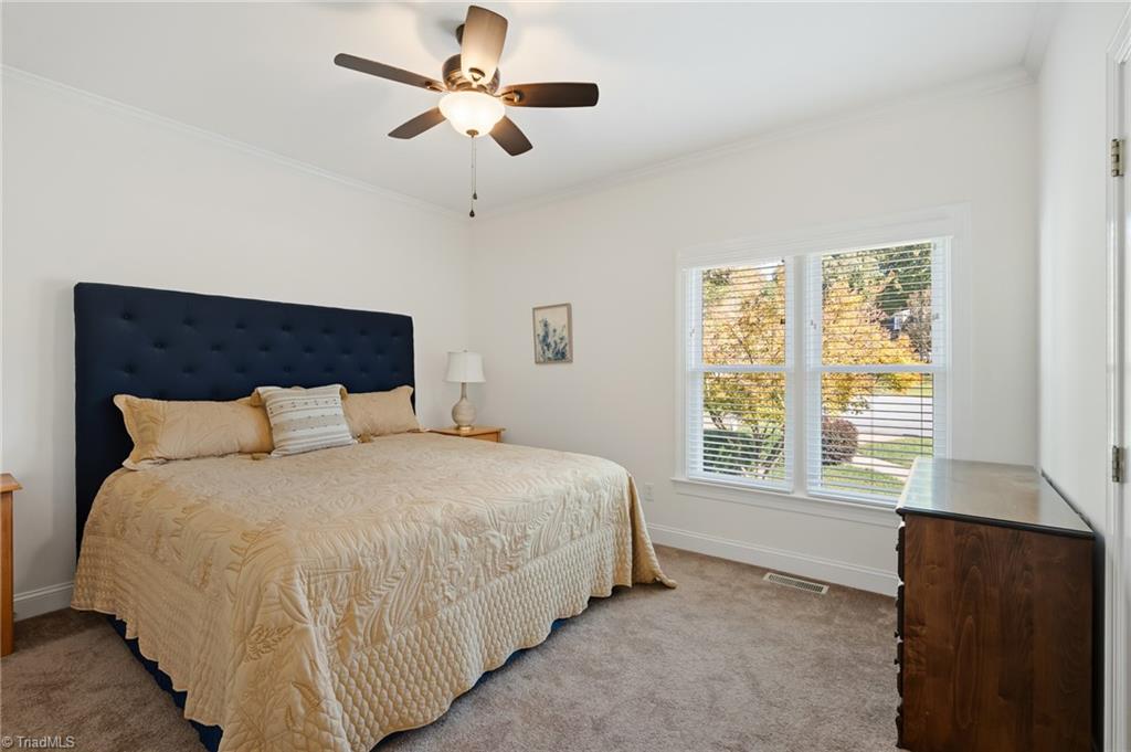 6858 Greenbrook Drive Property Photo 12