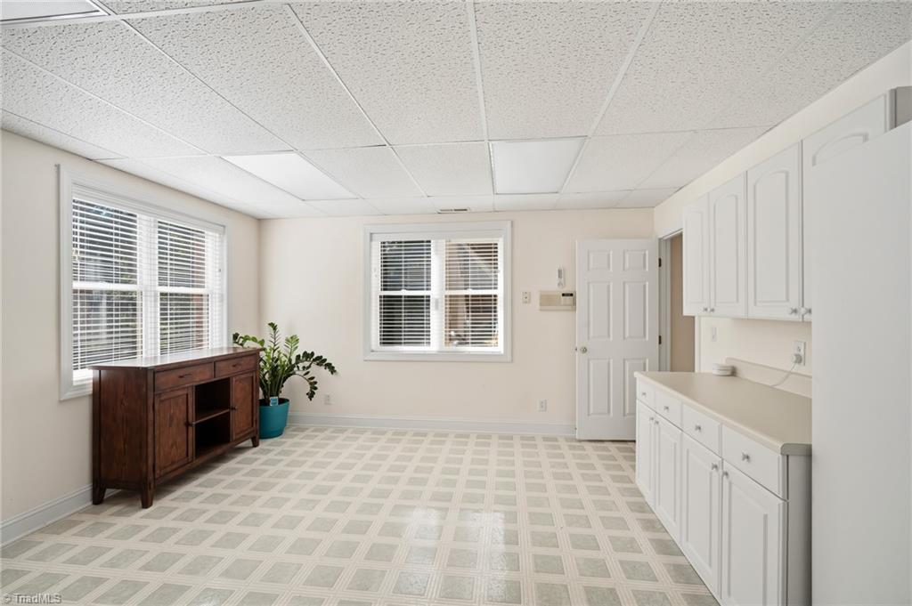6858 Greenbrook Drive Property Photo 16