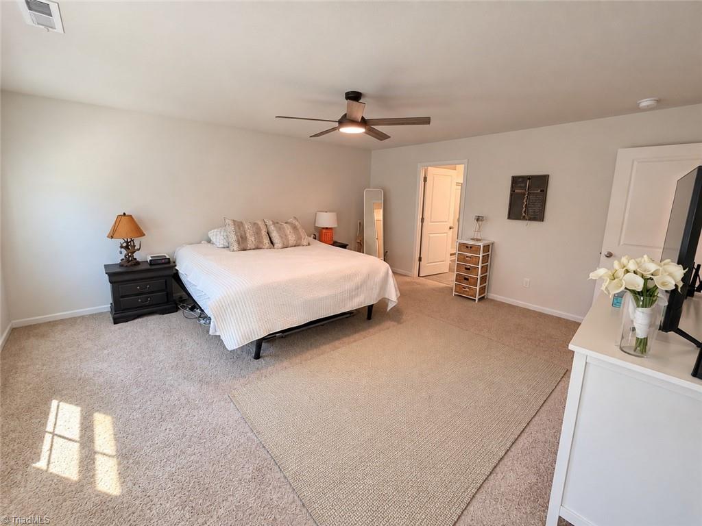 722 Hickory Point Drive Property Photo 12