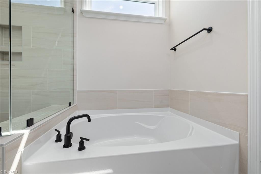 4805 Lewiston Meadows Drive Property Photo 18