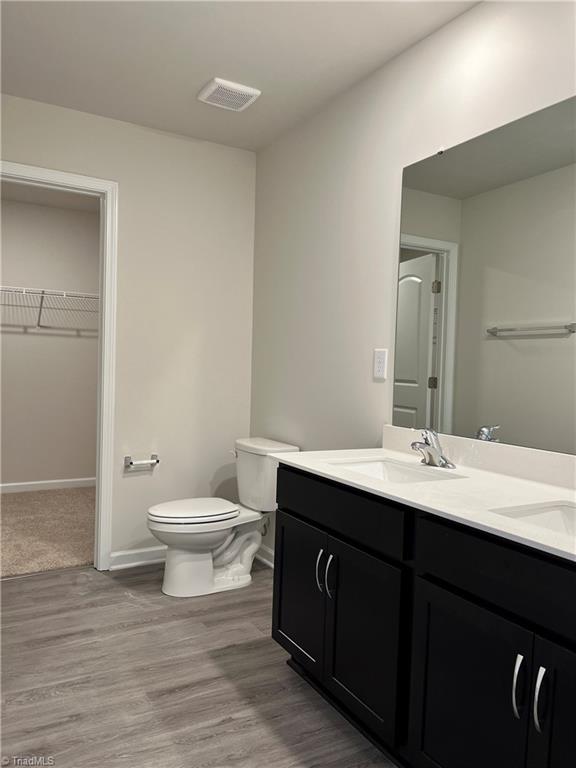 3617 Hemlock Drive Property Photo 7
