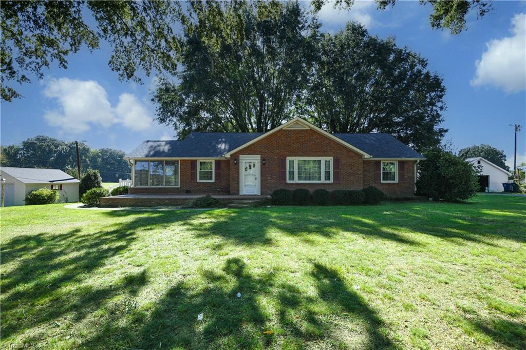 7378 Nc Highway 135 Property Photo 2