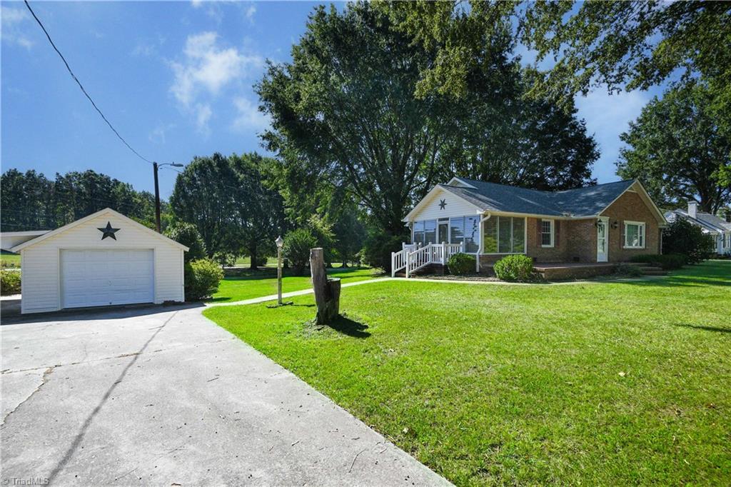7378 Nc Highway 135 Property Photo 4