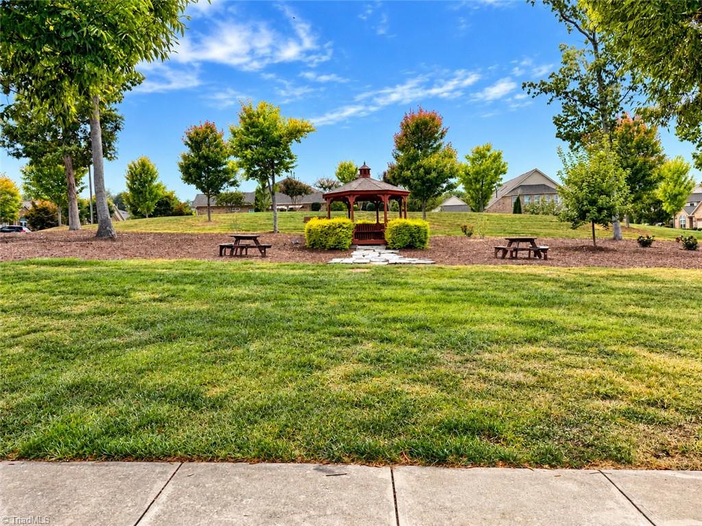 5363 Esher Drive Property Photo 41