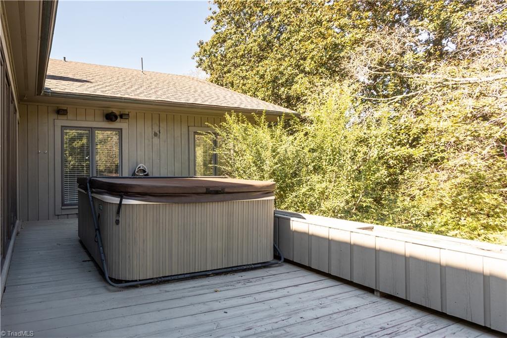 404 Balsam Drive Property Photo 41