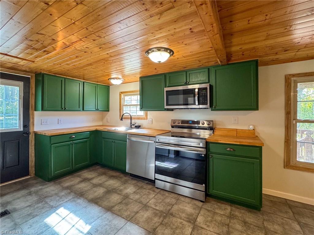 1060 Burch Tree Road Property Photo 8