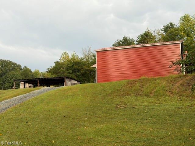1935 Wall Loop Road Property Photo 36