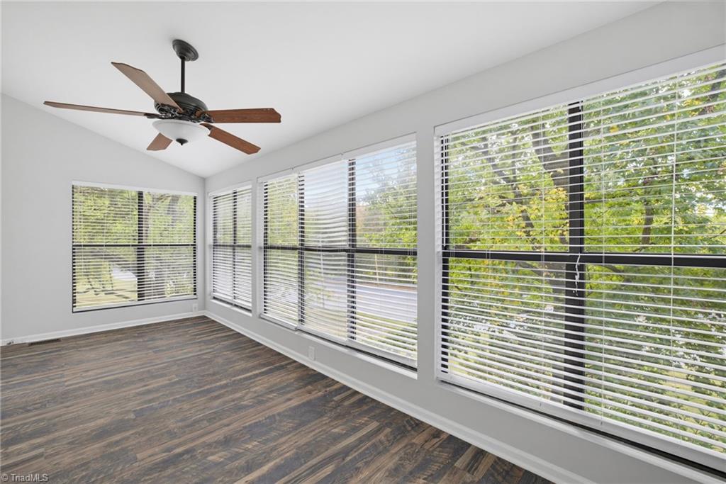 1213 Watermark Court Property Photo 10