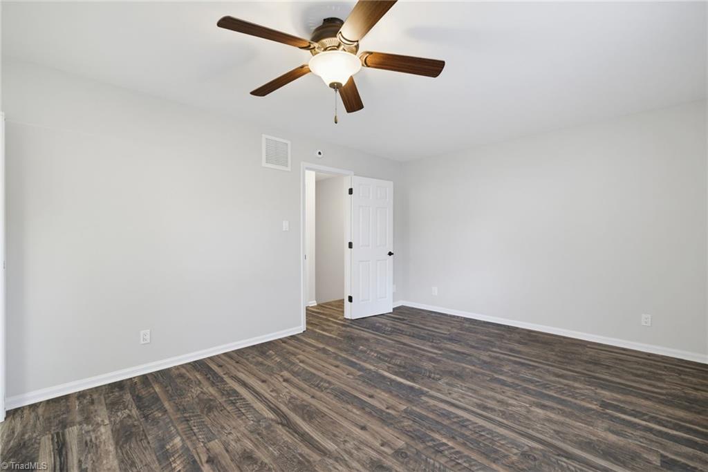 1213 Watermark Court Property Photo 18