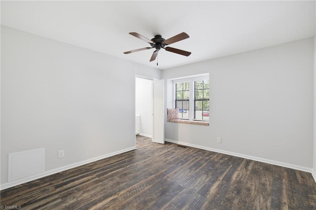 1213 Watermark Court Property Photo 21