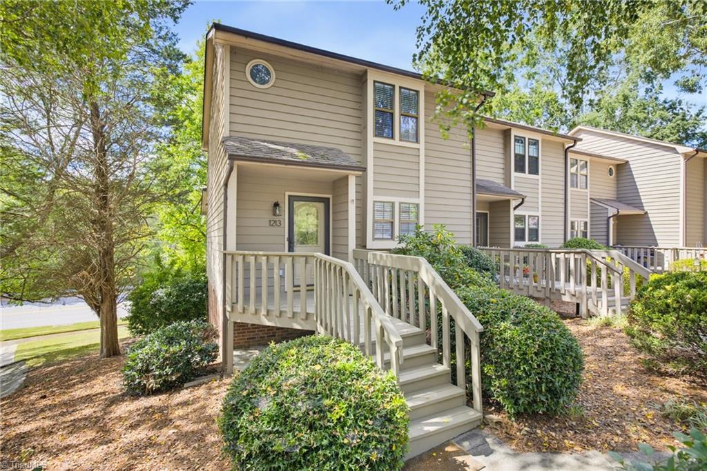 1213 Watermark Court Property Photo 44