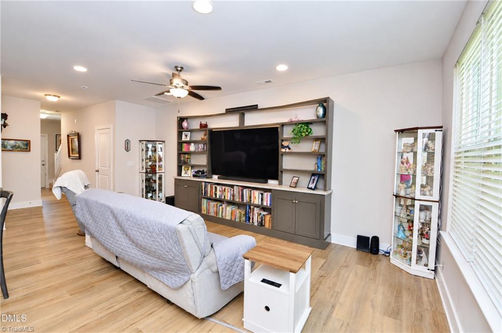823 Pryor Street Property Photo 7