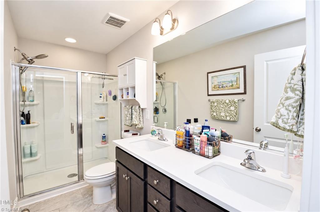 823 Pryor Street Property Photo 17