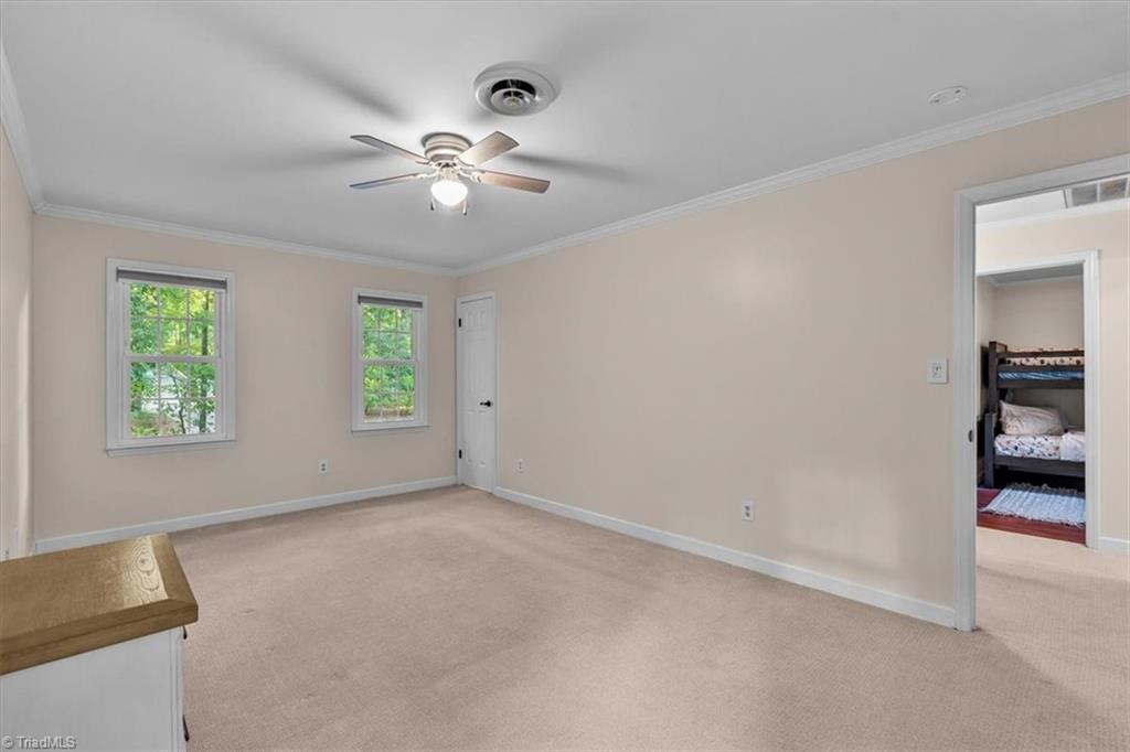 2717 Oak Hollow Drive Property Photo 22