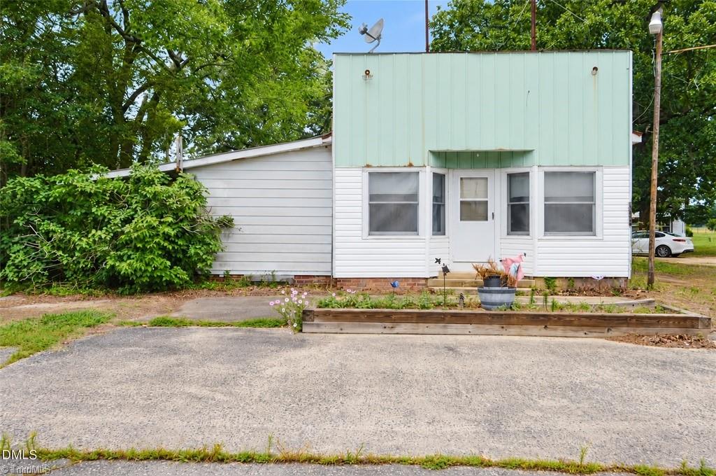 8671 Nc Highway 49 Property Photo 1