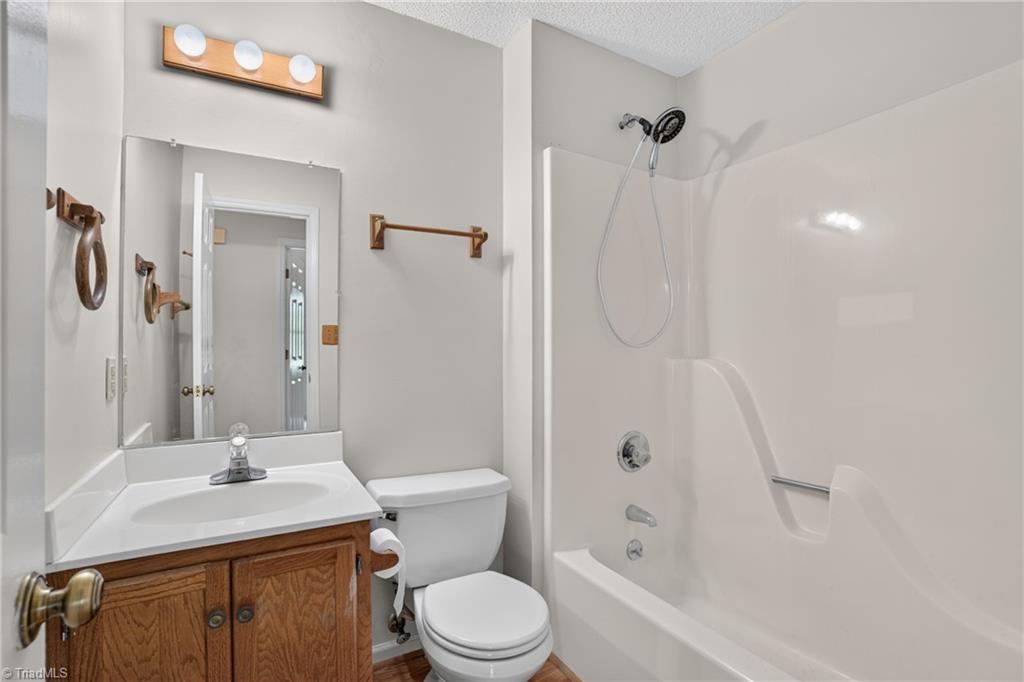 1001 Kings Arms Court Property Photo 7