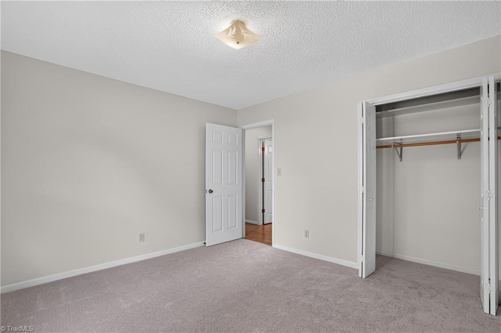 1001 Kings Arms Court Property Photo 11