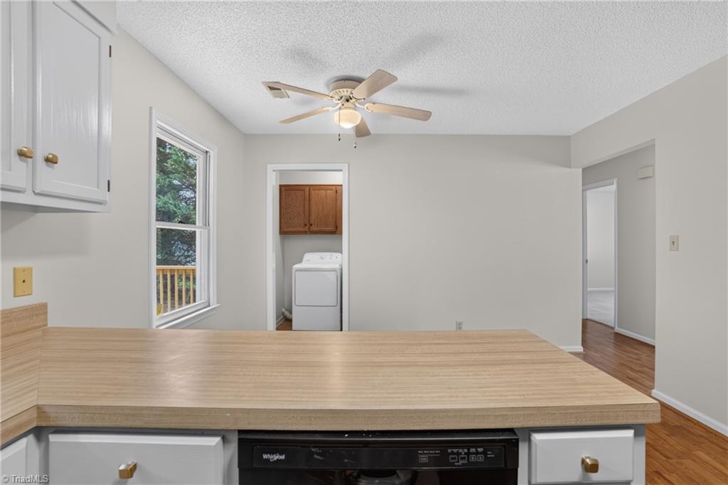 1001 Kings Arms Court Property Photo 17