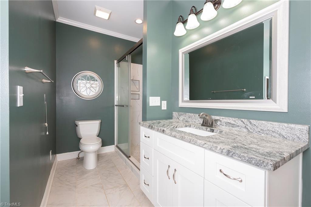 285 Hollybrook Drive Property Photo 16