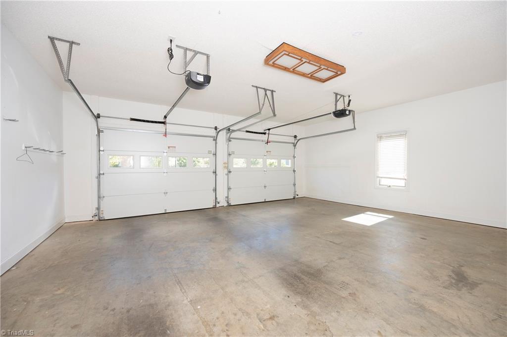 285 Hollybrook Drive Property Photo 23