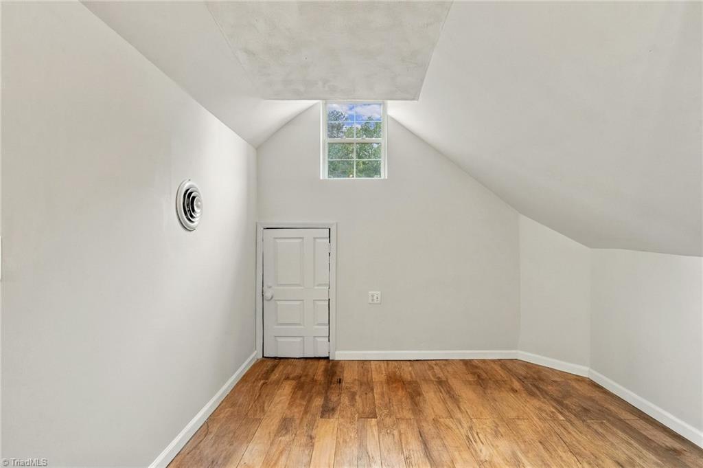 923 Bales Chapel Road Property Photo 16