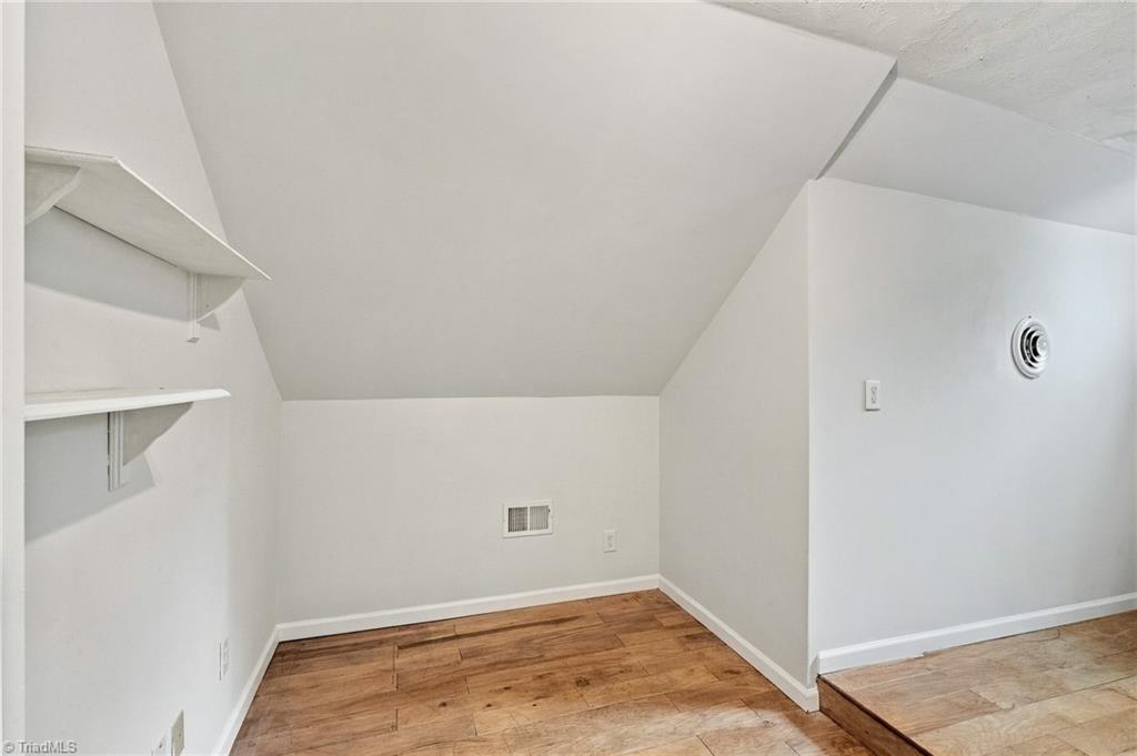 923 Bales Chapel Road Property Photo 17