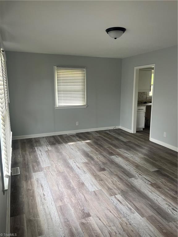 2021 Ashley Drive Property Photo 2