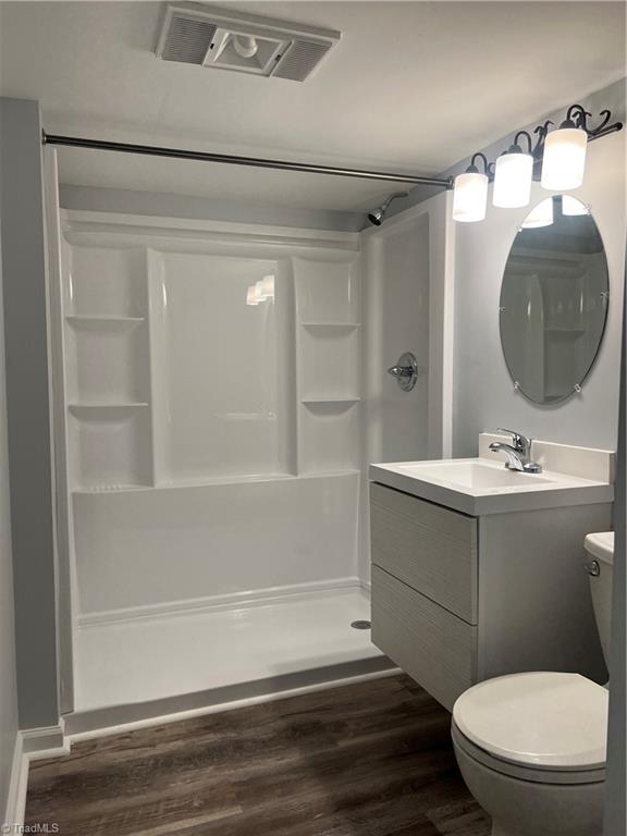 2021 Ashley Drive Property Photo 16