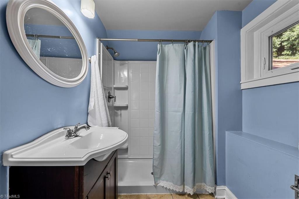 610 Ashland Drive Property Photo 28