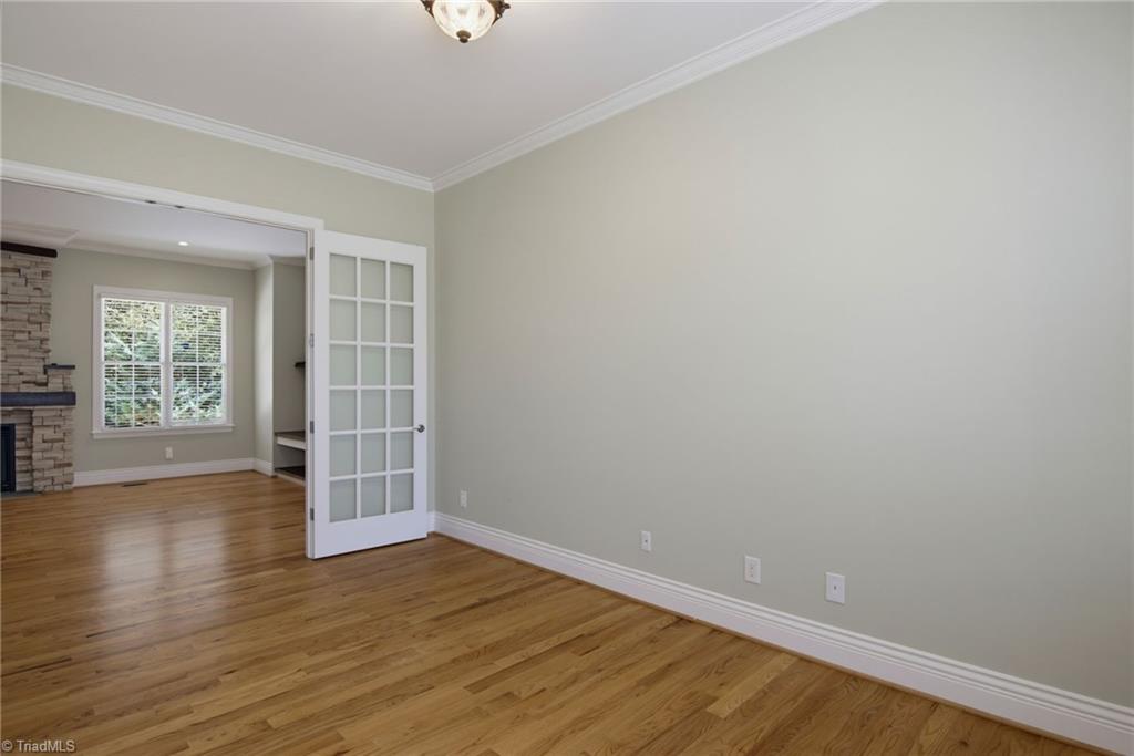 125 Holly Hill Court Property Photo 6