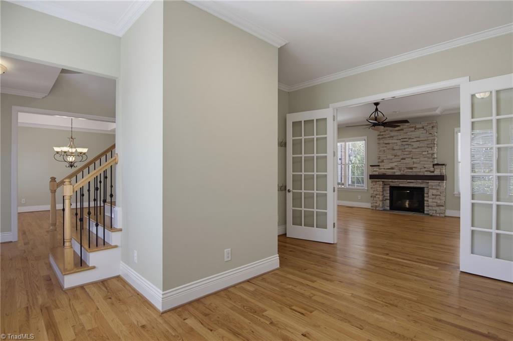125 Holly Hill Court Property Photo 7