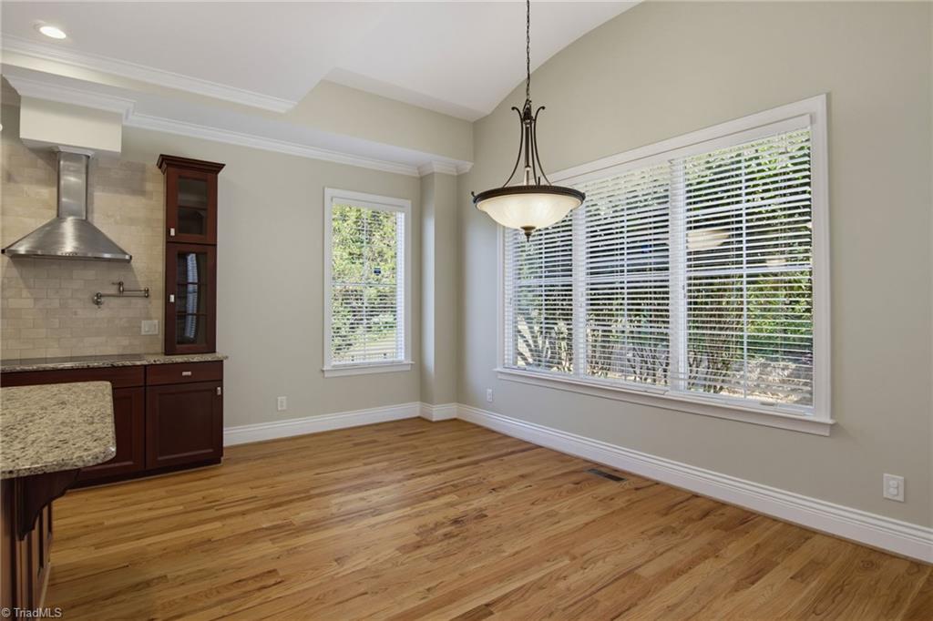 125 Holly Hill Court Property Photo 16