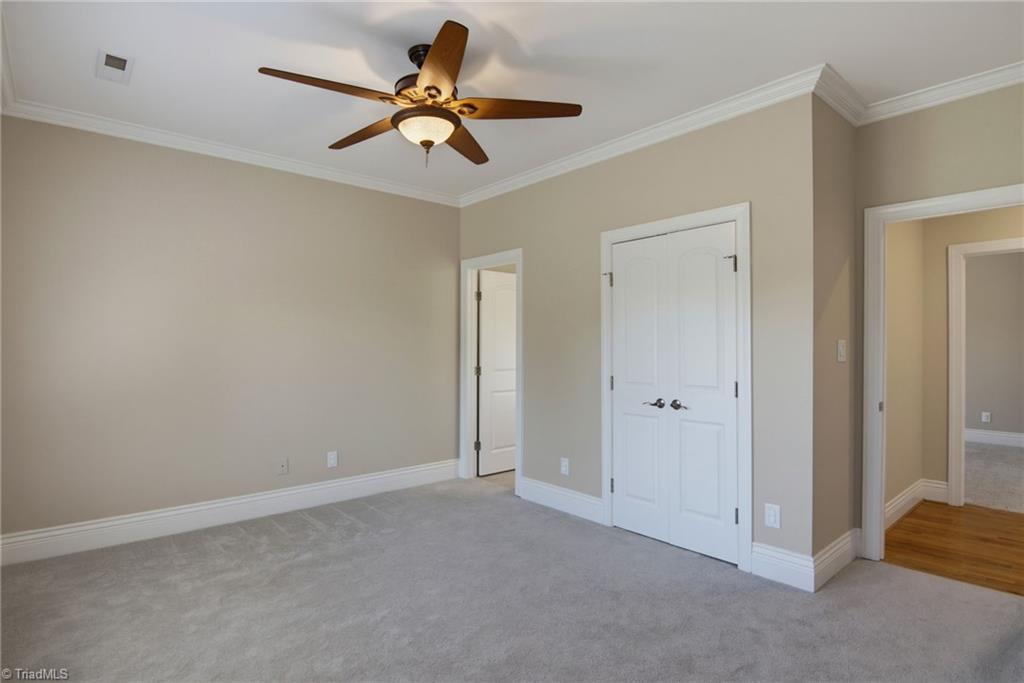 125 Holly Hill Court Property Photo 30