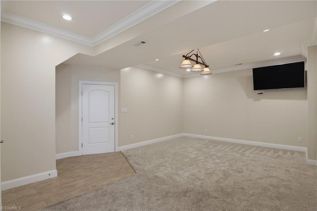 125 Holly Hill Court Property Photo 39