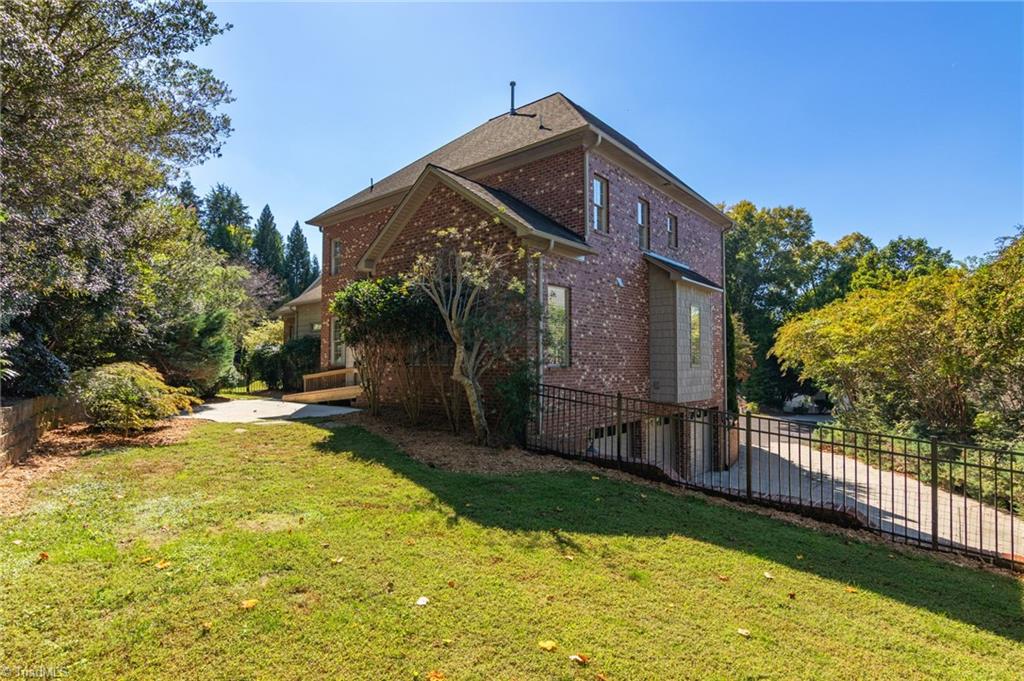 125 Holly Hill Court Property Photo 44